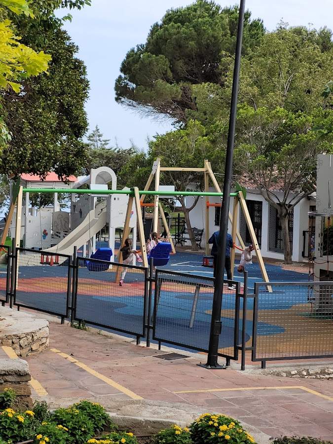 Parque Infantil de la Muralla