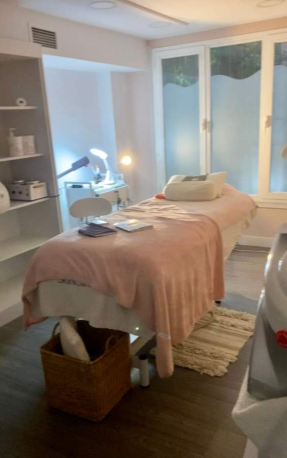 Clínica Estética Marbella - Nelly Serre