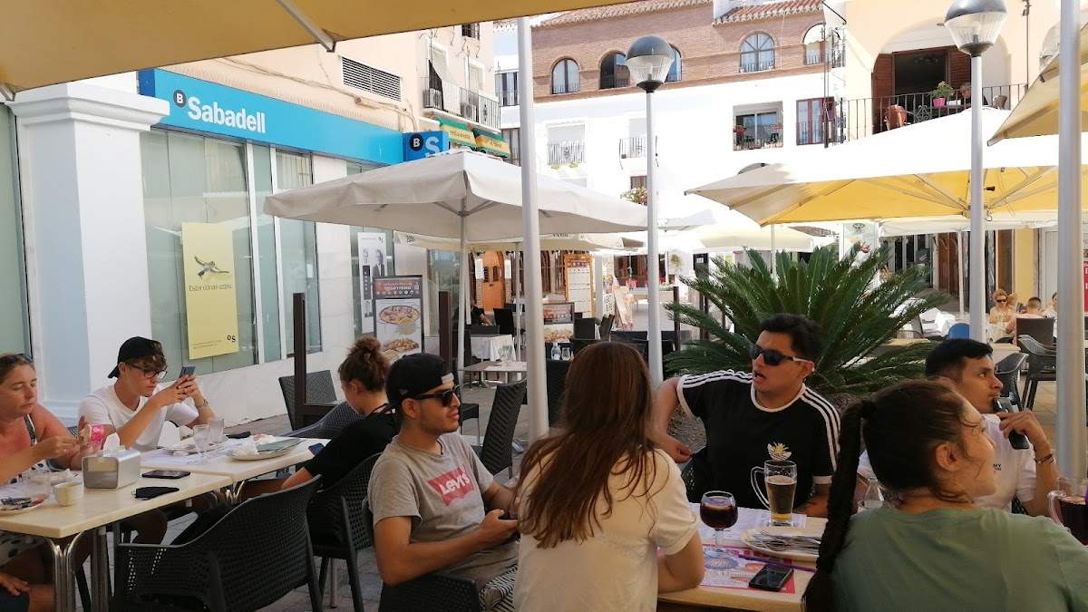 ALBI URBAN CAFE Balcón de Europa