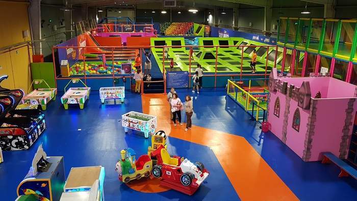 Bobby Jump Trampoline Park Málaga — Cumpleaños y Eventos Infantiles