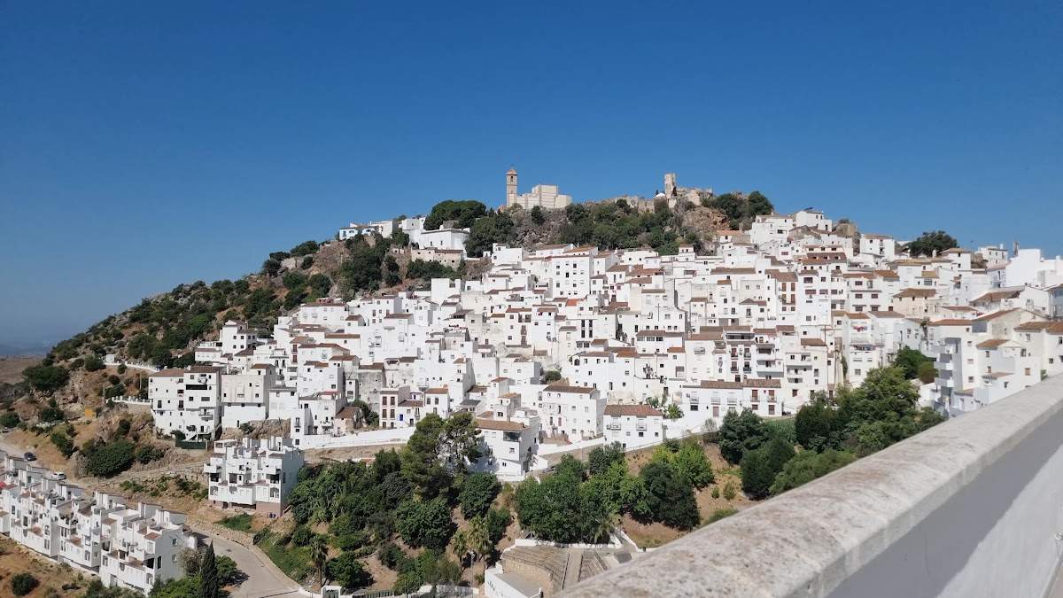 Aparcamiento público y gratuito