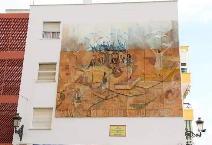 Mural "Fundación Antonia Guerrero" de Joaquín Aguilera