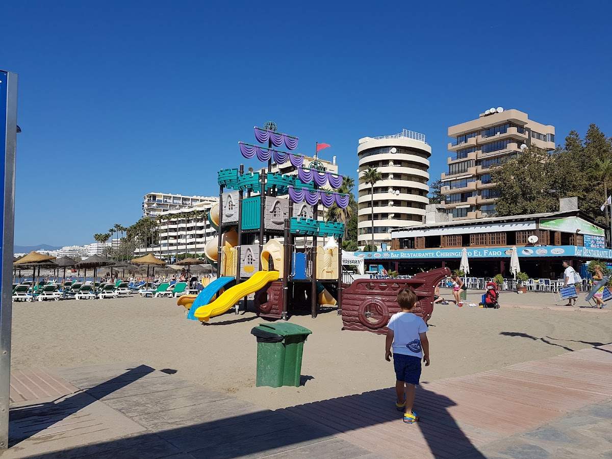 Parque Infantil Puerto Deportivo