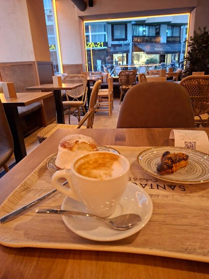 Santagloria Coffee & Bakery