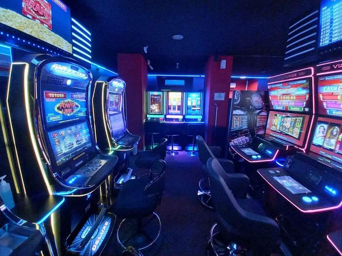 Salón de juegos VALI PARK MARBELLA
