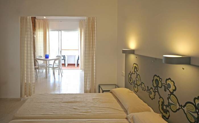 Apartamentos Playa Torrecilla