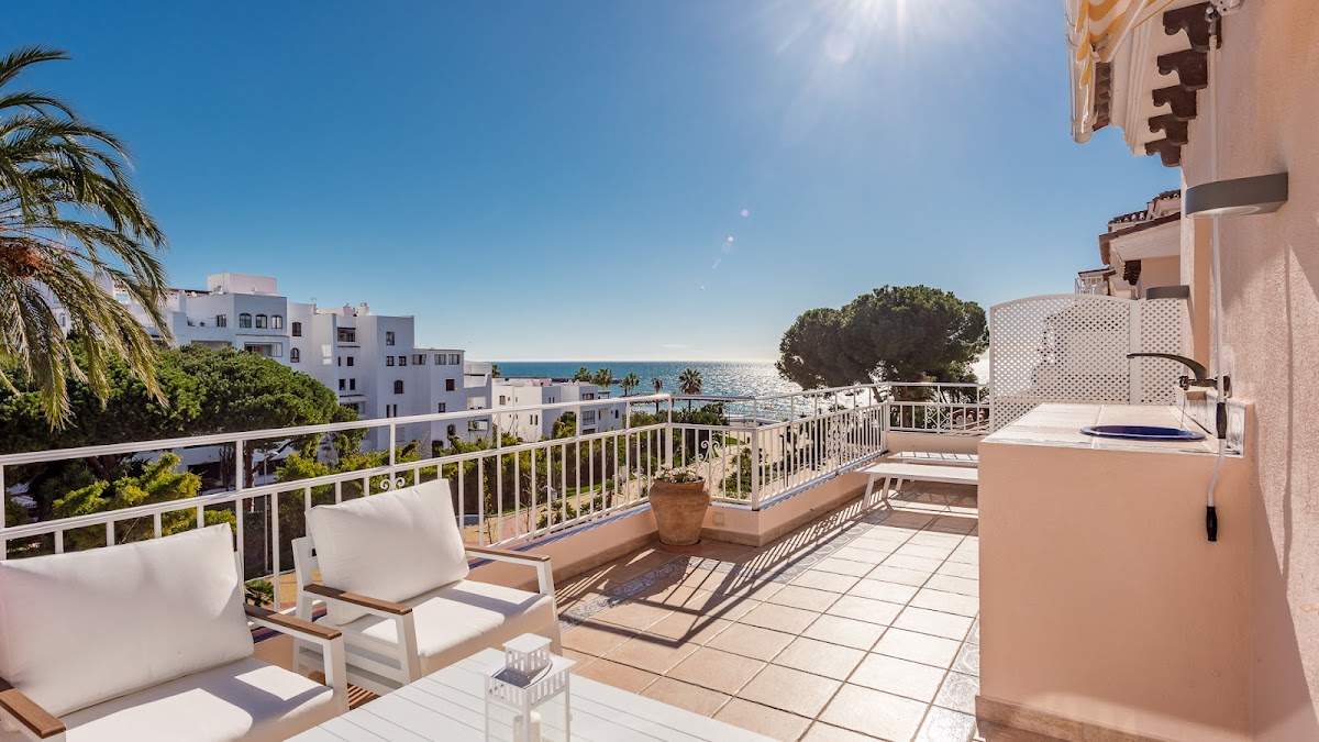 Banús Rentals