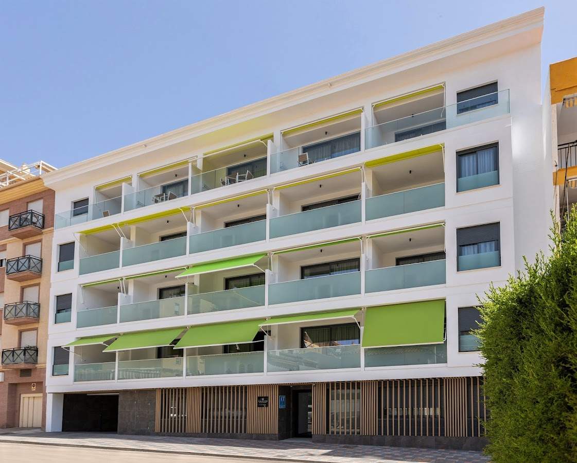 APARTAMENTOS CALEYRO