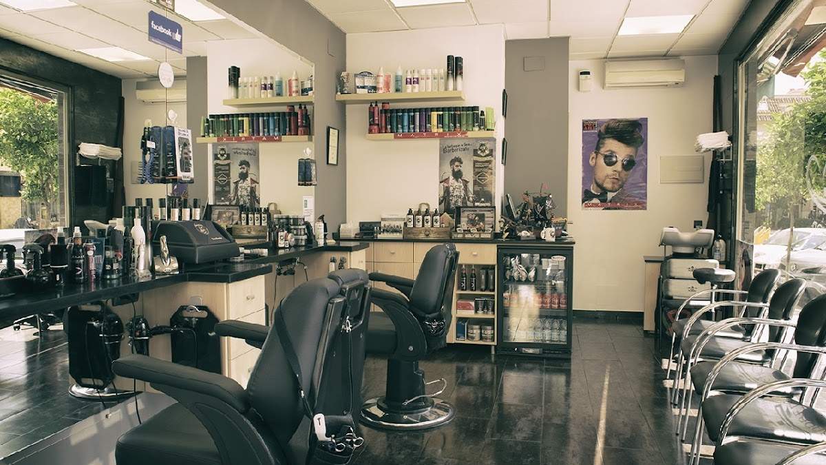 Adrián Peluqueros | Peluquería en Fuengirola