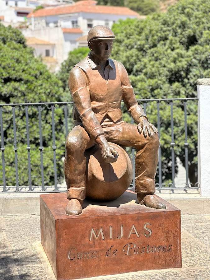 Monumento al pastor de Mijas
