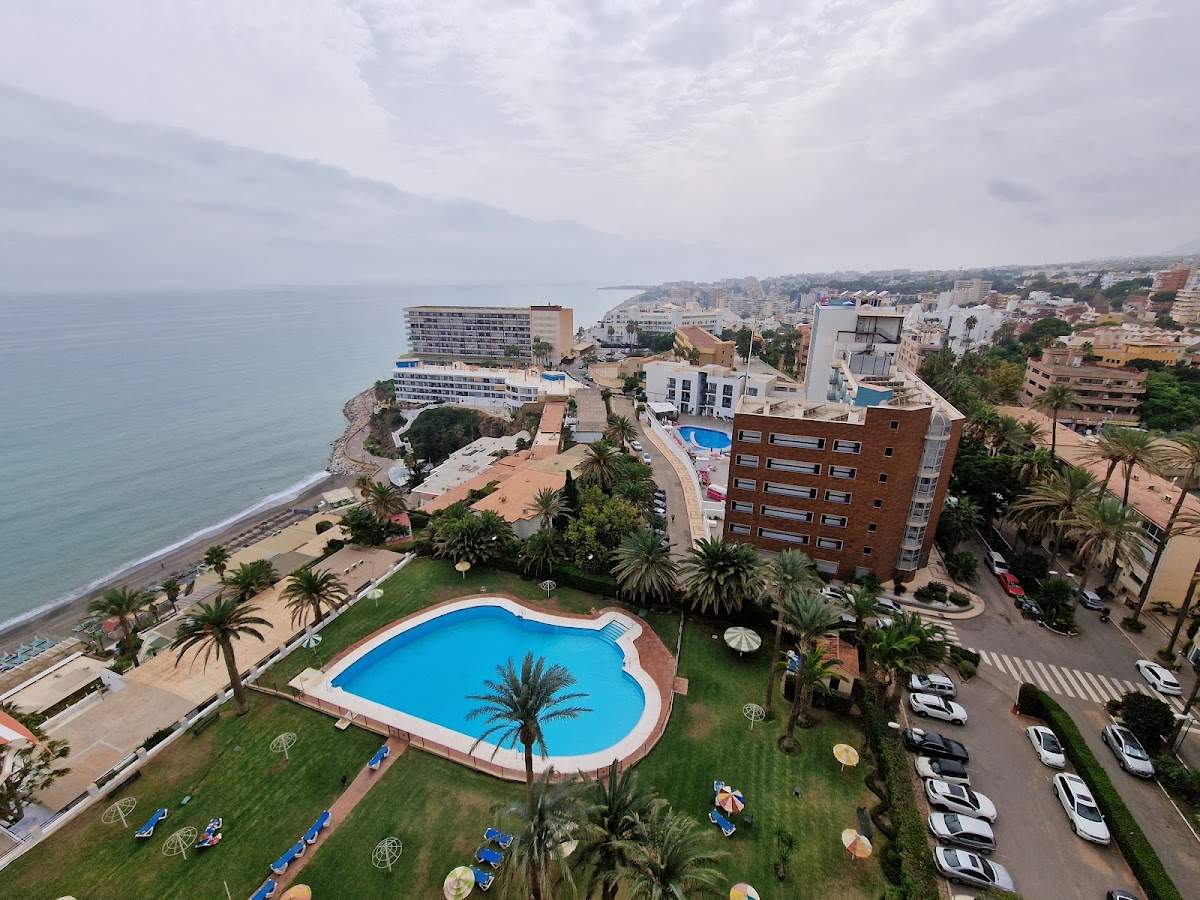 Apartamentos La Roca Rentals