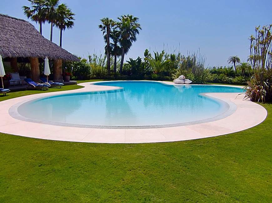 Godo Pools