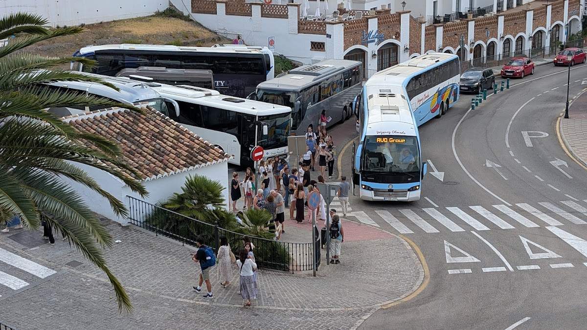Parking bus