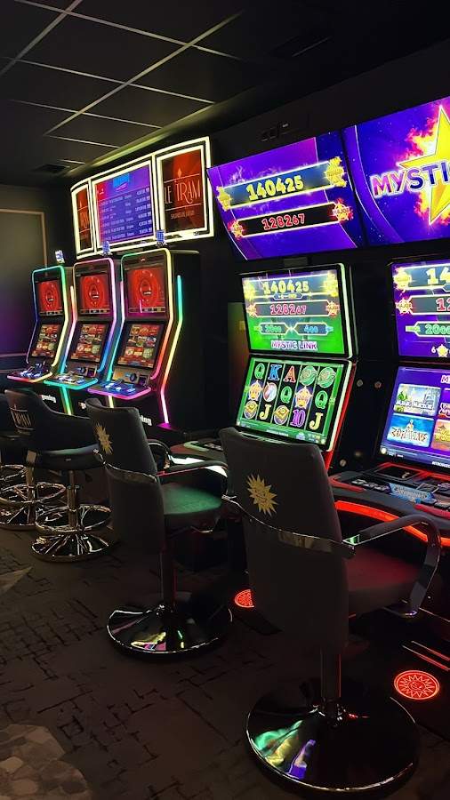 SALÓN DE JUEGOS LE TRAM ESTEPONA