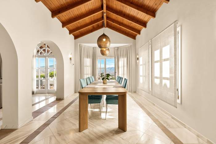 LT Construction | English Builder in Marbella