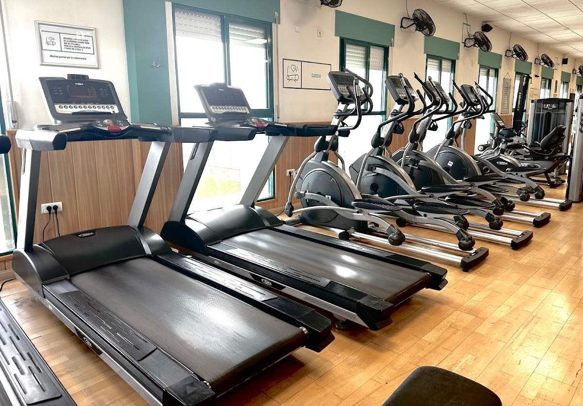 Gimnasio Polideportivo Arroyo de la Miel