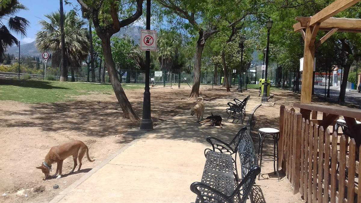 Canino Fuengirola Park