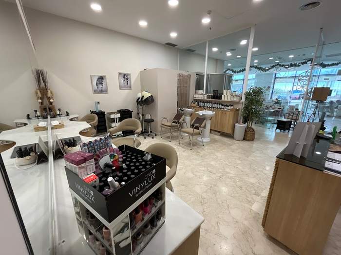Salón De Belleza Y Peluquería Gloria