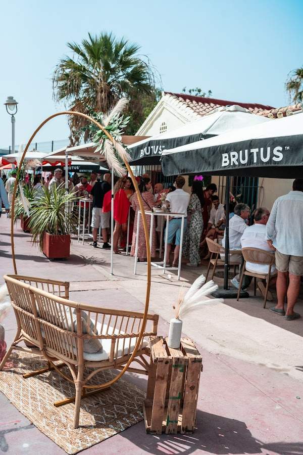 Casaamigos Playa | Restaurante Pedregalejo