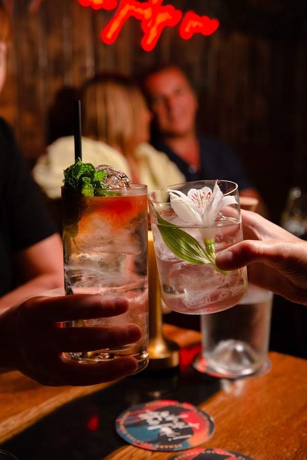 Renard Cocktail Club