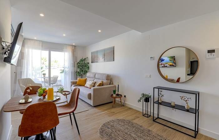 Alcazaba Lagoon Apt