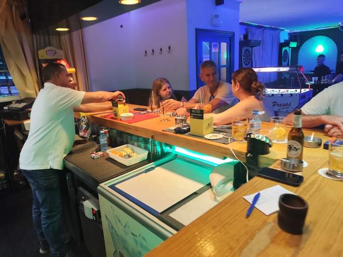Bar Titos