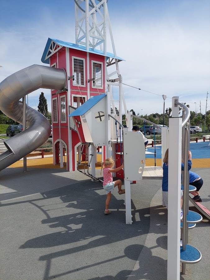 Parque infantil Marbella Mediterraneo I