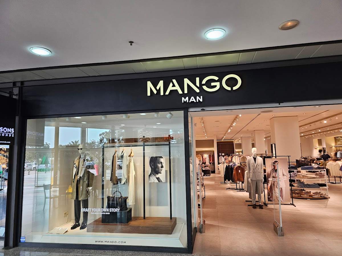 La Cañada Shopping