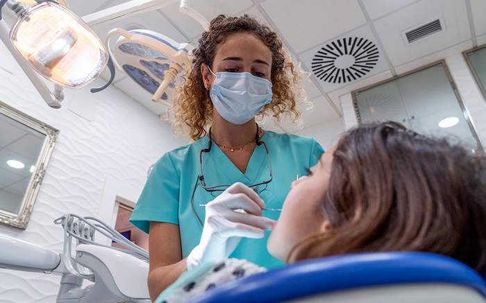 Clinica Dental León y Soler Málaga