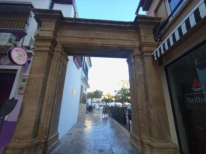 Arco de San Carlos