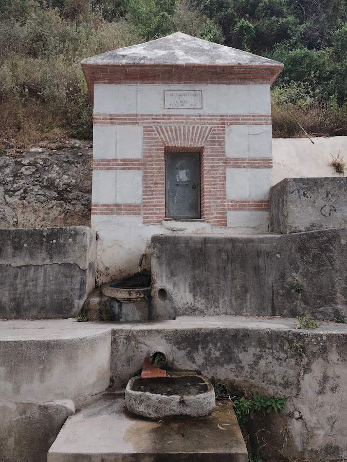 Fuente de la Arquita