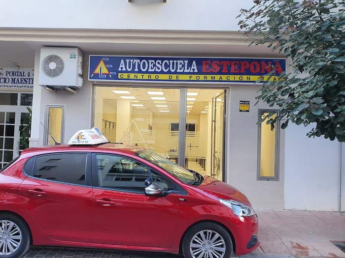 AUTOESCUELA ESTEPONA