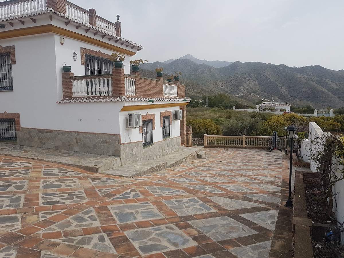 Villa Maria Isabel