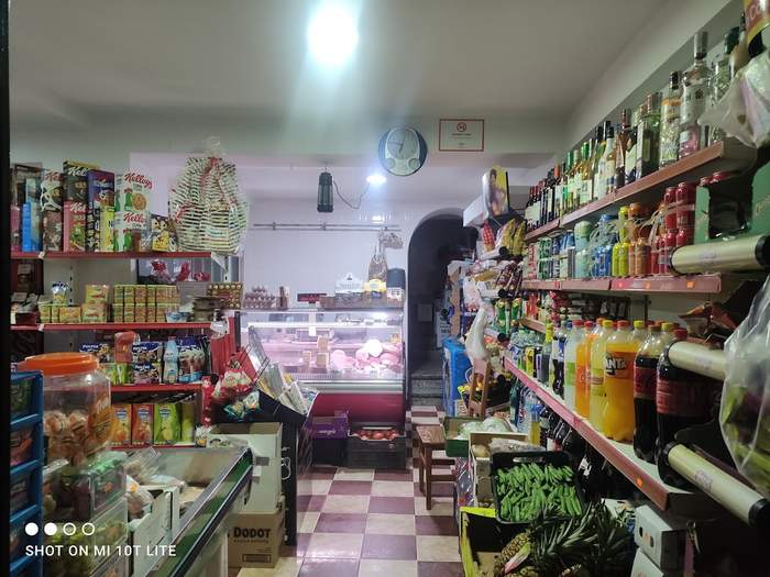 Supermercado komo komo Eugenio frutería y alimentación