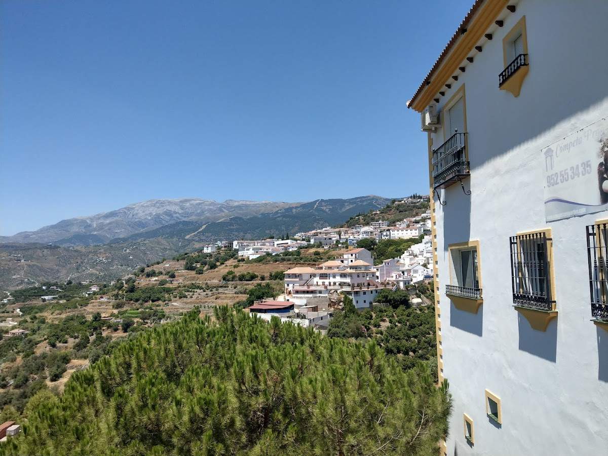 Competa Properties