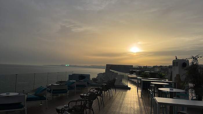 NIX SKY BAR