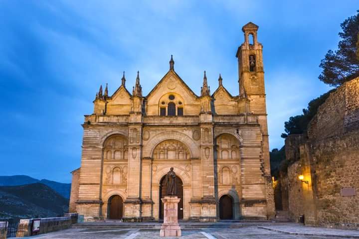 Real Colegiata de Santa María la Mayor