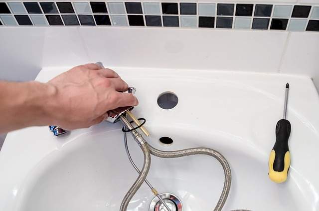 Servicios Contreras Fontanería y Electricidad.