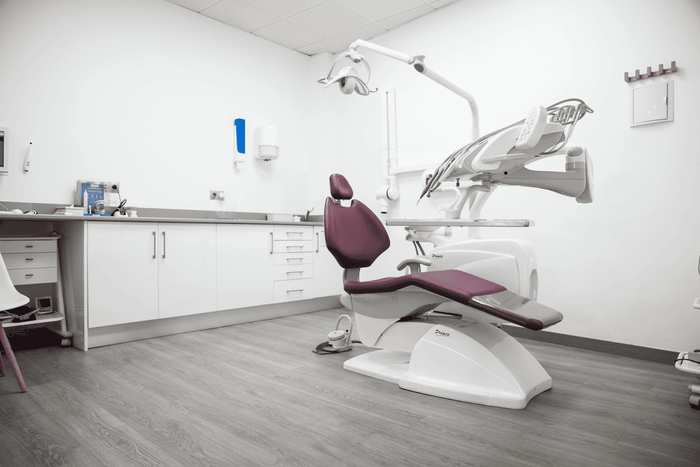 Grupo Dental Clinics